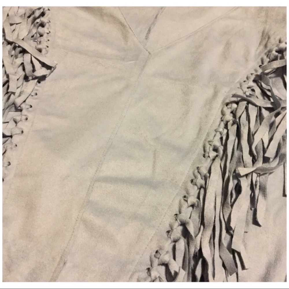 Design Lab Blue Fringe Top - Picture 3 of 4